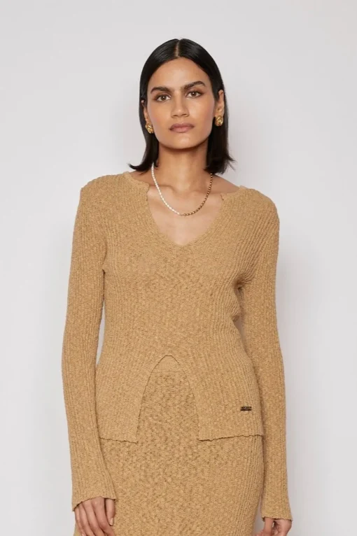 AMBER JUMPER TAN