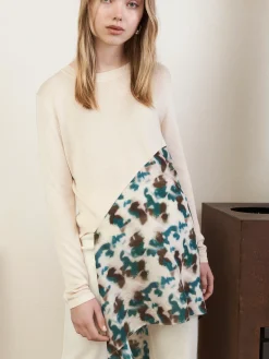 BLOSSOM JUMPER