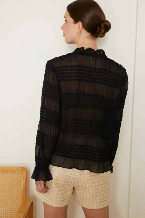 HILLA BLOUSE