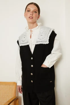 NORAH VEST