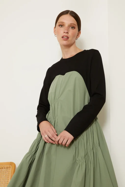 TARU DRESS