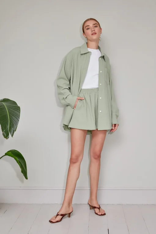 TROUINIA SHORTS