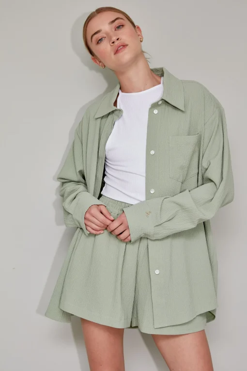 TROUINIA SHORTS