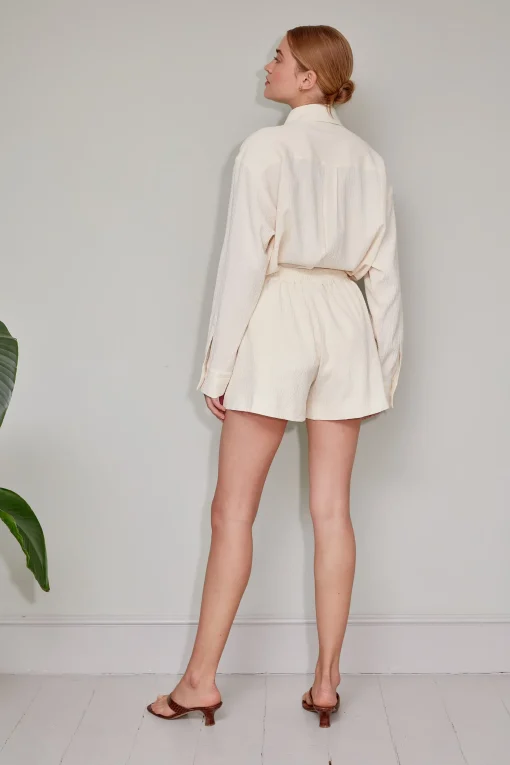 TROUINIA SHORTS